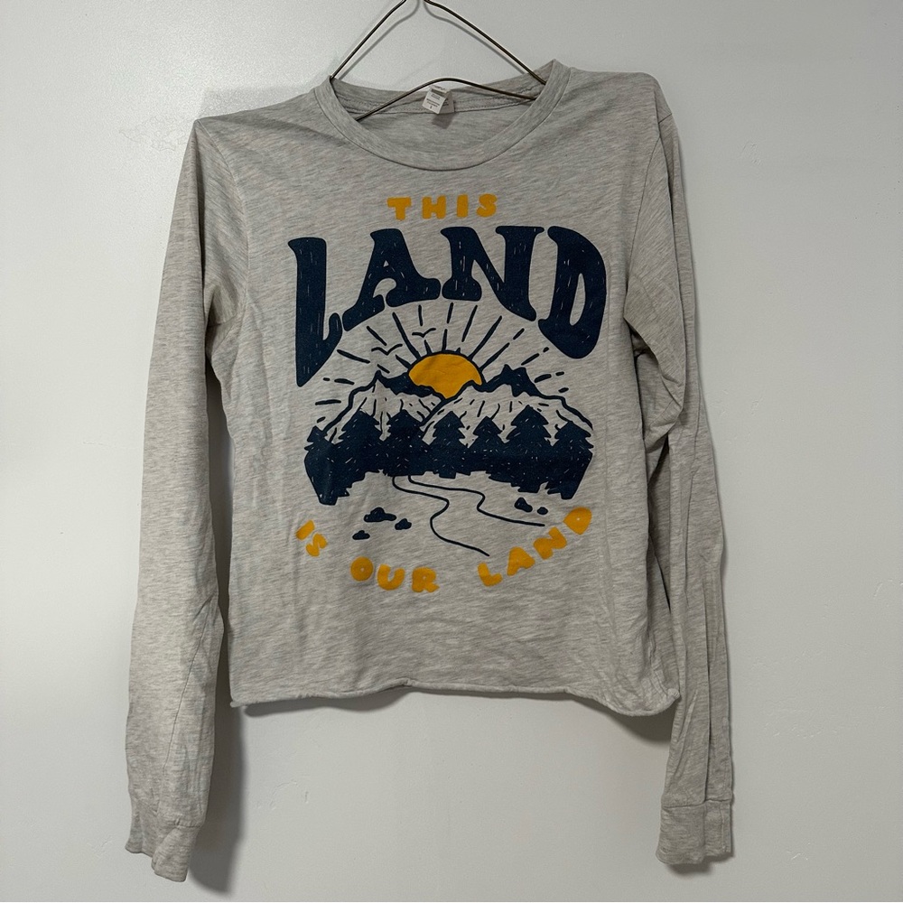 Keep Nature Wild graphic Tshirt